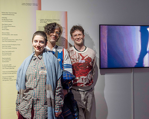 Zu sehen ist das Ausstellungsplakat